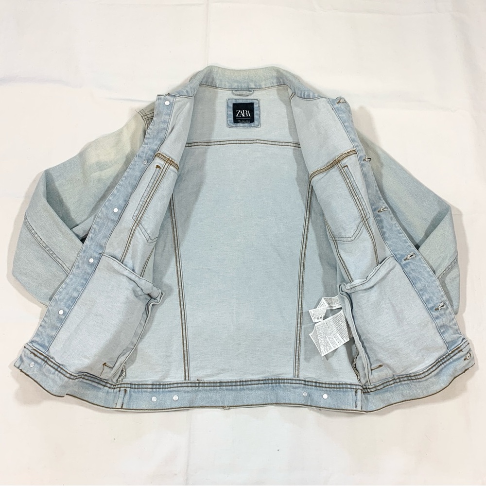 NWT Zara Man Mens Medium Denim Jean Jacket Light Wash L/S Distressed Designer - Picture 4 of 7